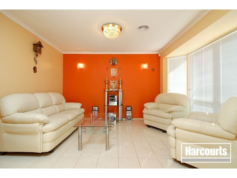 22 Fernwren Place, Carrum Downs VIC 3201