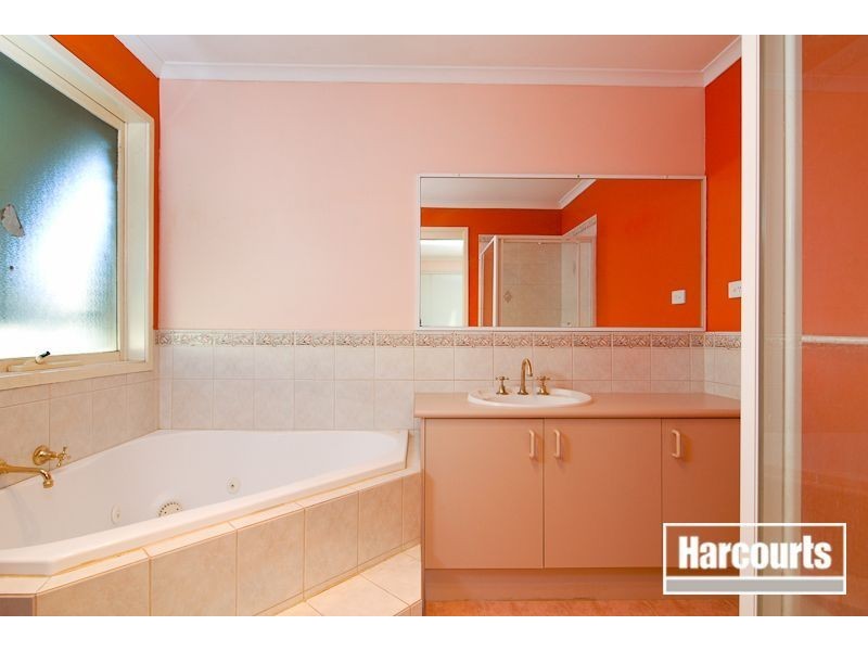 22 Fernwren Place, Carrum Downs VIC 3201