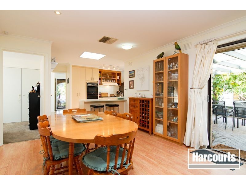14 Honeyeater Place, Carrum Downs VIC 3201