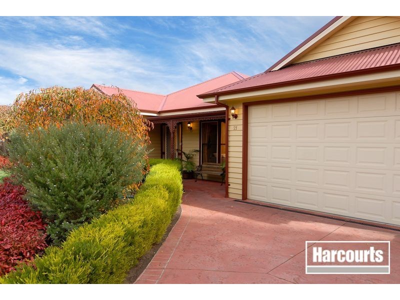 21 Hooper Drive, Skye VIC 3977