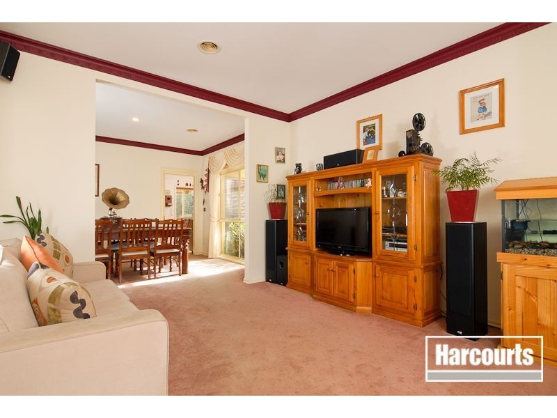 21 Hooper Drive, Skye VIC 3977