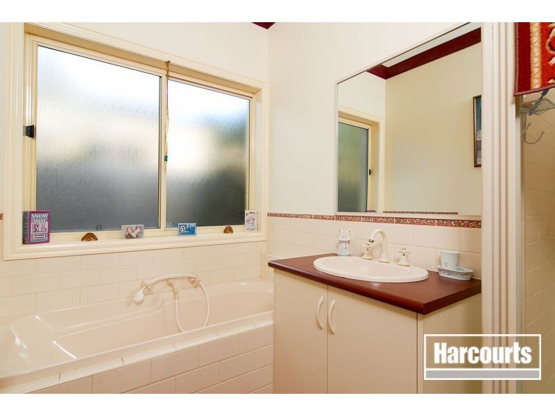 21 Hooper Drive, Skye VIC 3977