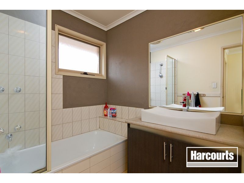 1/5 Sunbird Crescent, Carrum Downs VIC 3201