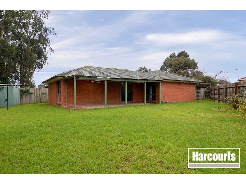 24 Oberon Drive, Carrum Downs VIC 3201