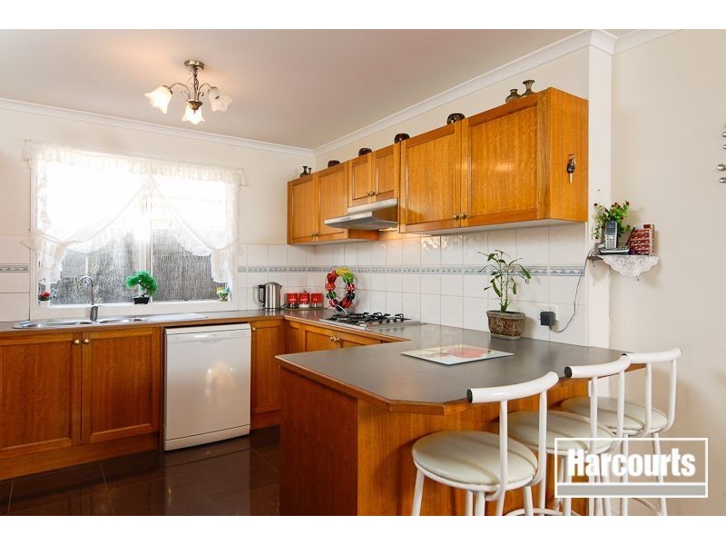 20 Edinburgh Drive, Skye VIC 3977