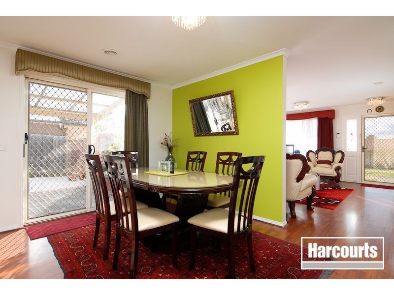 20 Edinburgh Drive, Skye VIC 3977