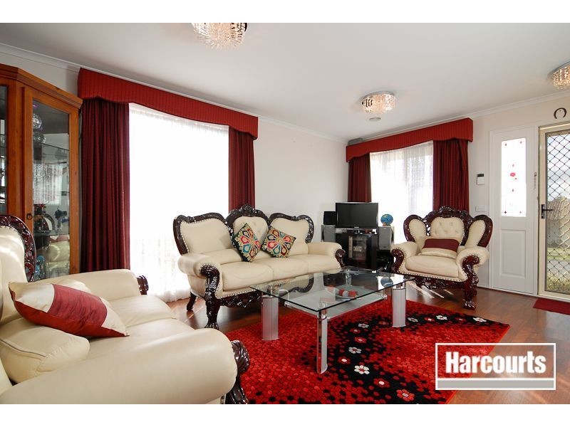 20 Edinburgh Drive, Skye VIC 3977