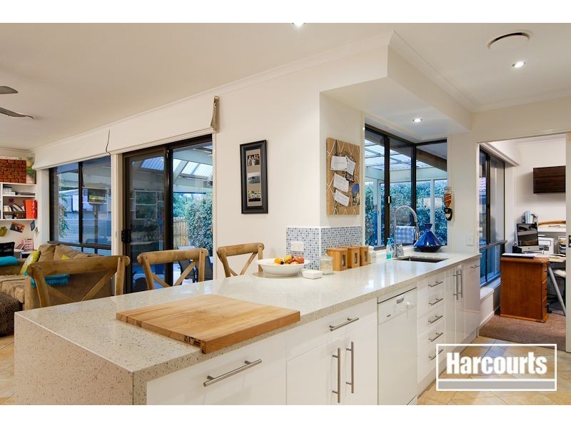 29 Sandfield Drive, Carrum Downs VIC 3201