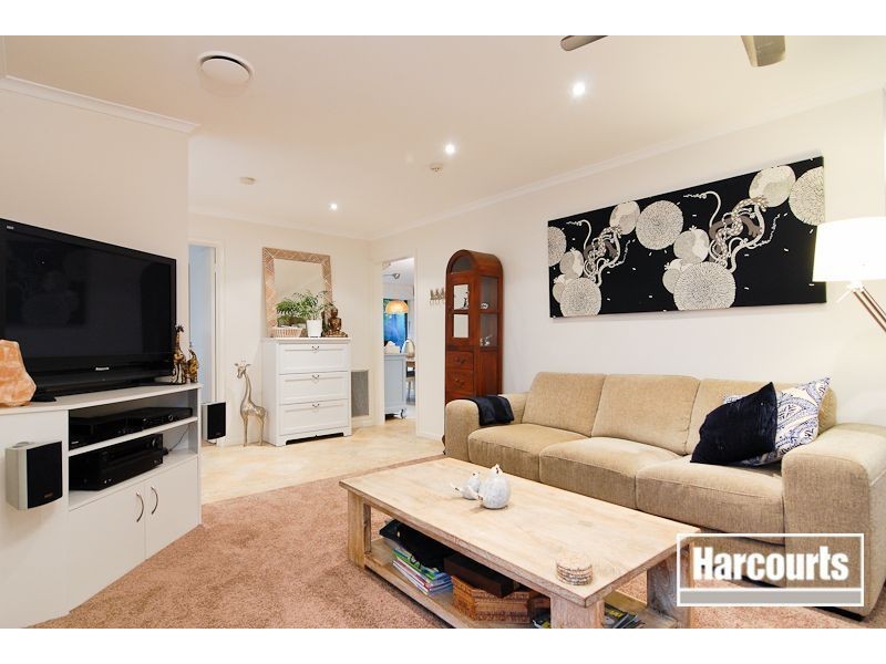 29 Sandfield Drive, Carrum Downs VIC 3201