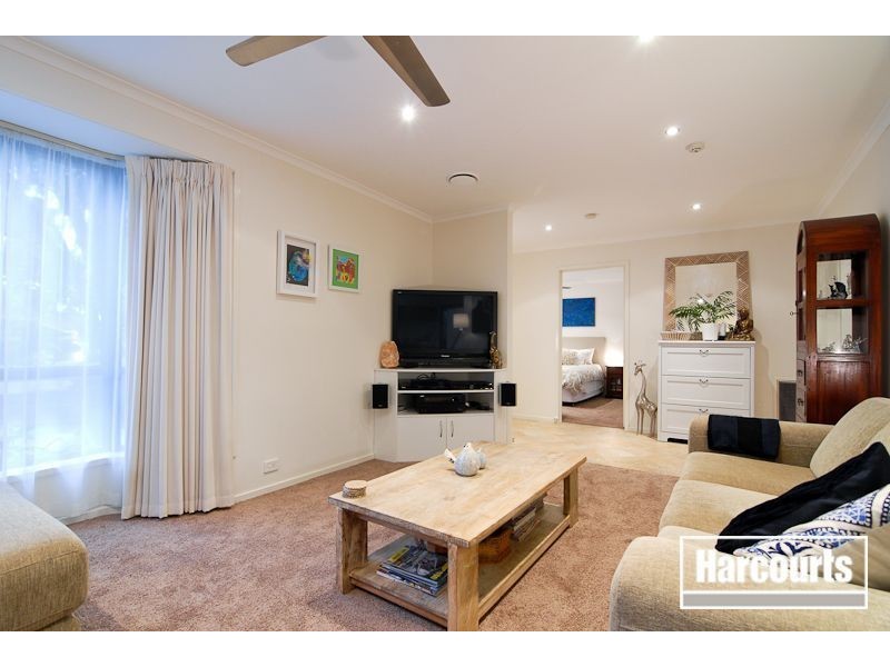 29 Sandfield Drive, Carrum Downs VIC 3201