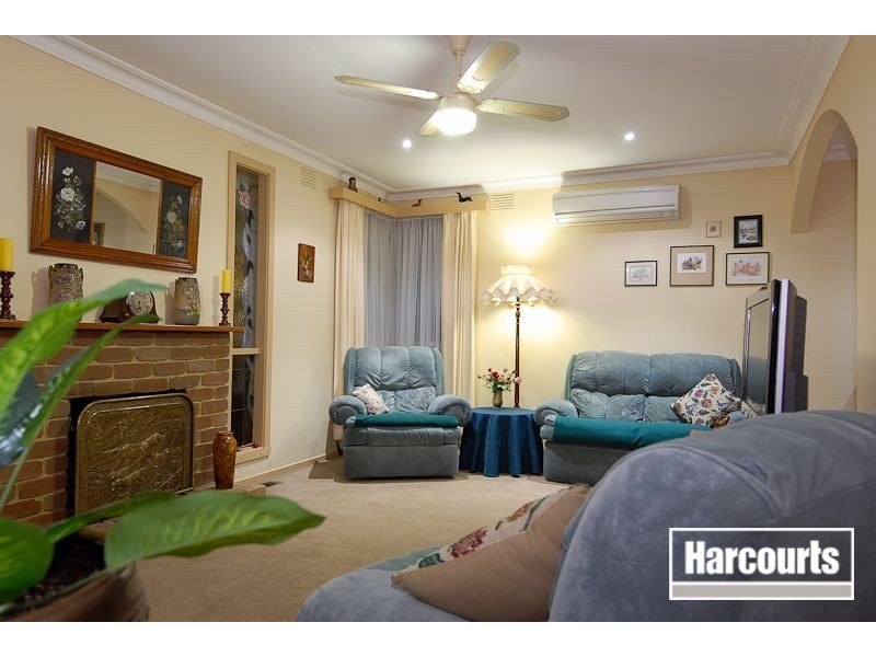 86 Lyrebird Drive, Carrum Downs VIC 3201