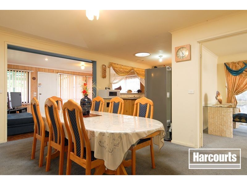 15 Sunbird Crescent, Carrum Downs VIC 3201