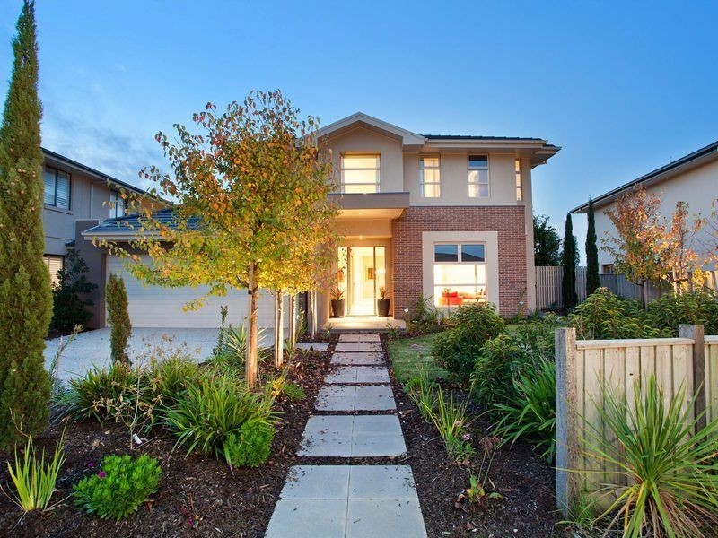 31 Niblick Circuit, Sandhurst VIC 3977