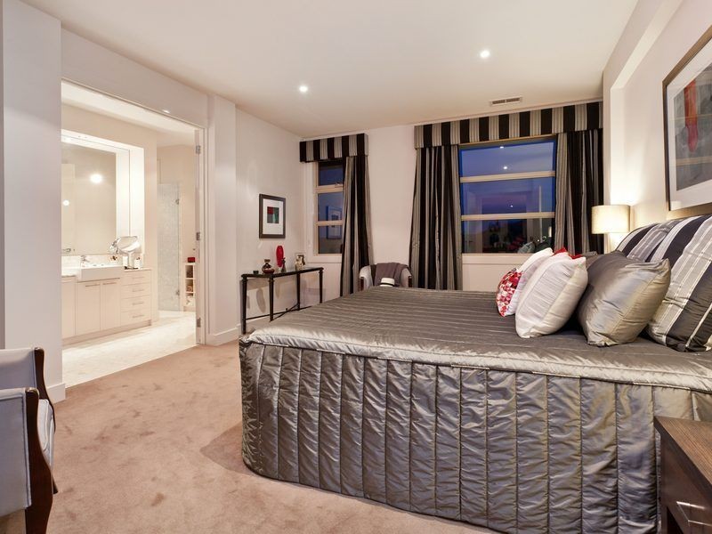 31 Niblick Circuit, Sandhurst VIC 3977