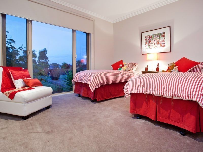 31 Niblick Circuit, Sandhurst VIC 3977