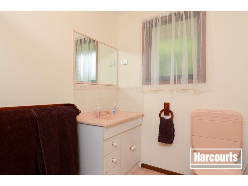 2 Orsett Court, Carrum Downs VIC 3201