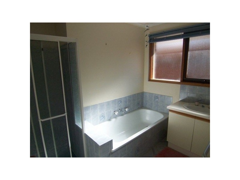 10 Falcon Court, Carrum Downs VIC 3201