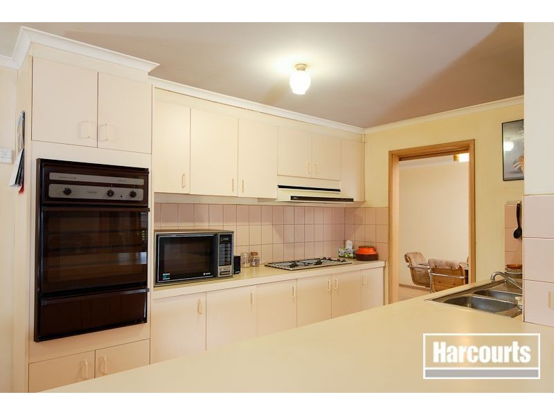 22 Rangeview Drive, Skye VIC 3977