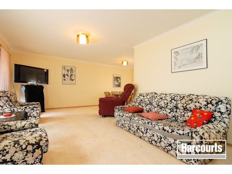 22 Rangeview Drive, Skye VIC 3977