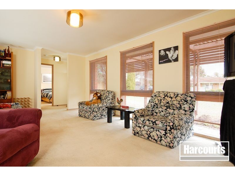 22 Rangeview Drive, Skye VIC 3977