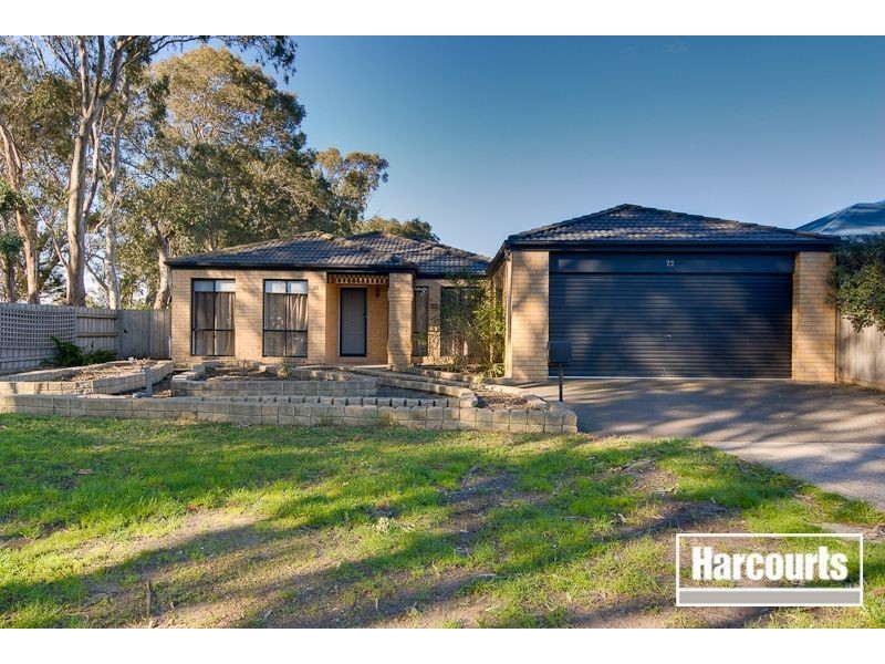 22 Captain Cook Close, Skye VIC 3977