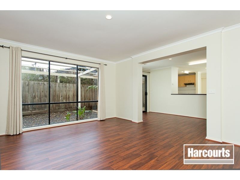 22 Captain Cook Close, Skye VIC 3977