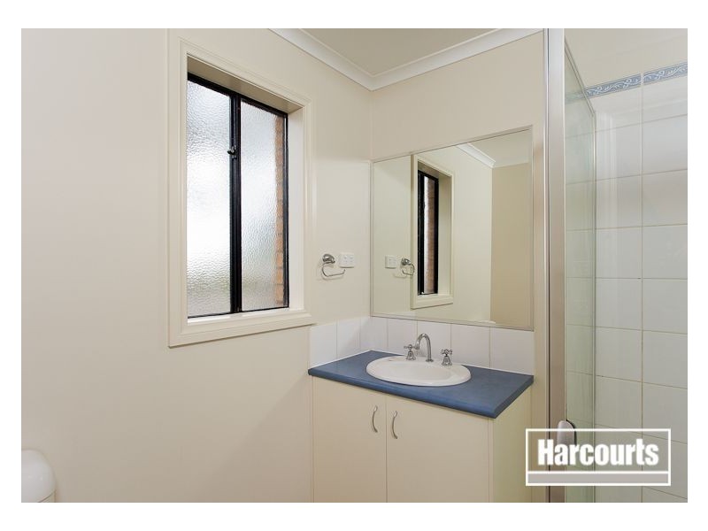 22 Captain Cook Close, Skye VIC 3977