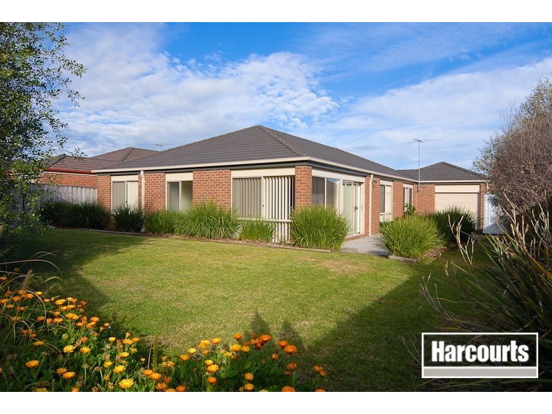 16 Fleet Street, Narre Warren South VIC 3805