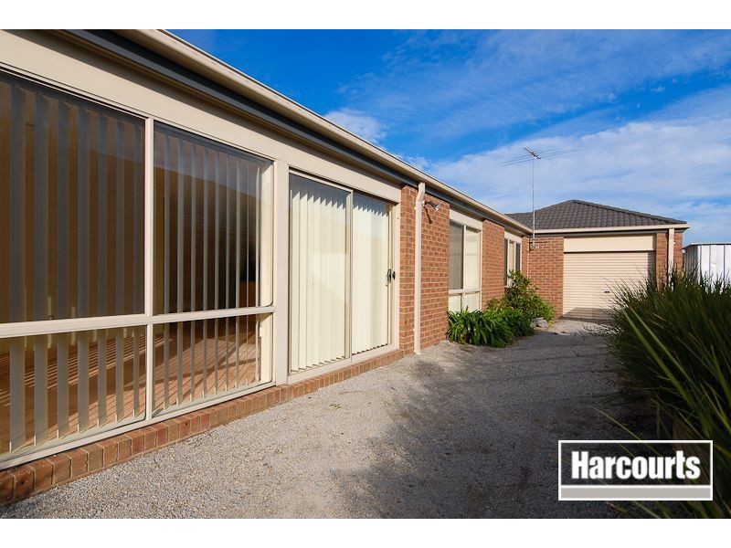16 Fleet Street, Narre Warren South VIC 3805