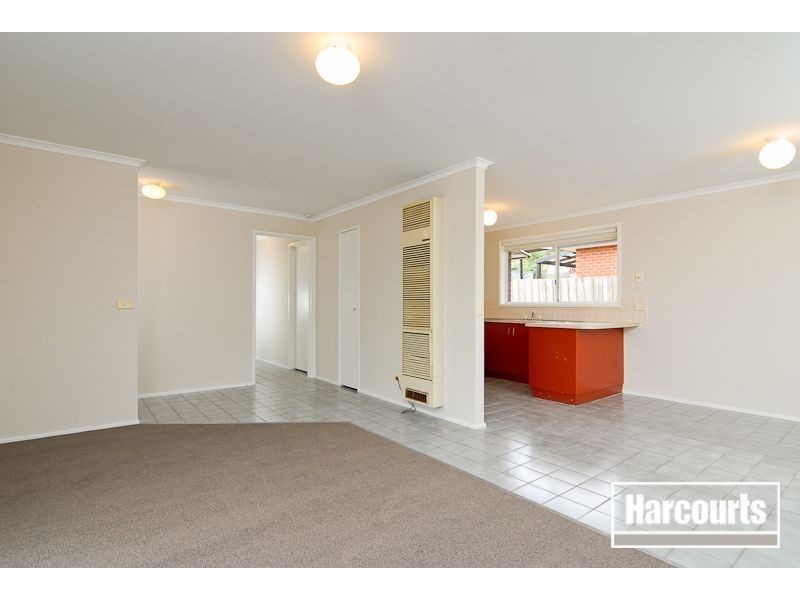 1 Alter Court, Skye VIC 3977