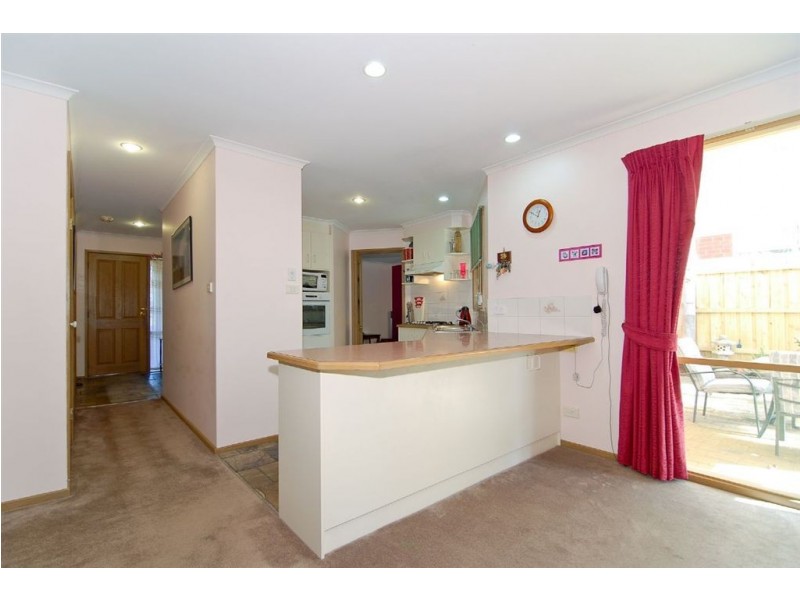 7 Nicole Court, Skye VIC 3977