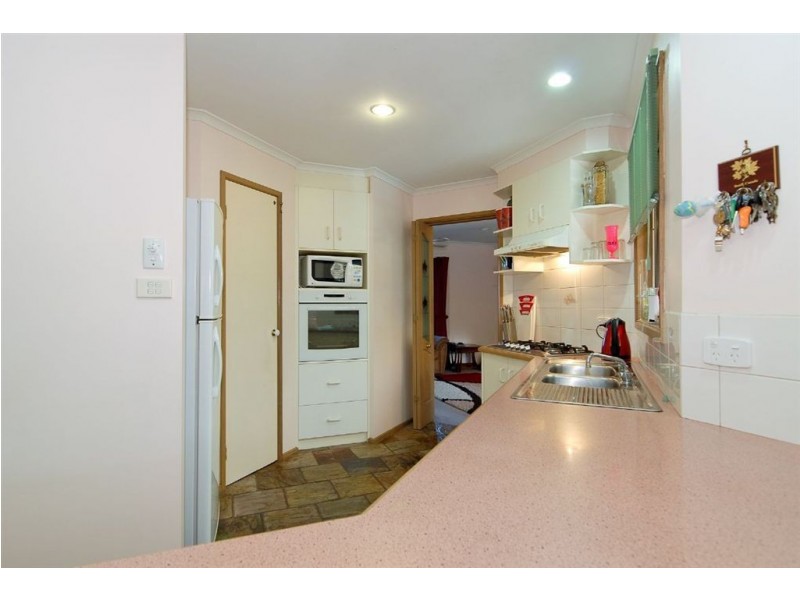 7 Nicole Court, Skye VIC 3977