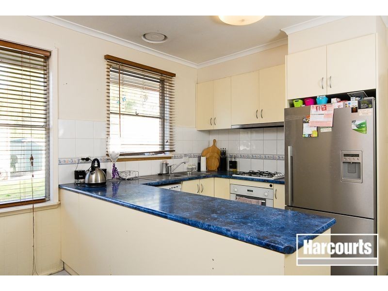 70 Rosemary Crescent, Frankston North VIC 3200