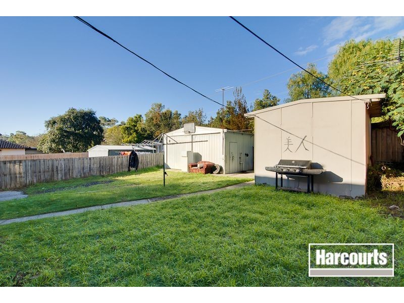 70 Rosemary Crescent, Frankston North VIC 3200