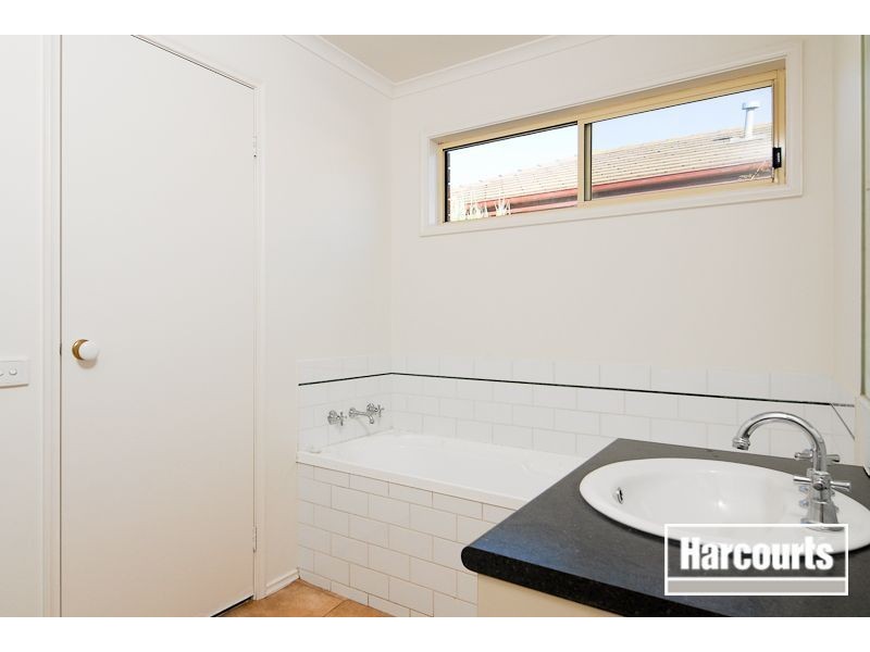 5 Lavender Lane, Carrum Downs VIC 3201