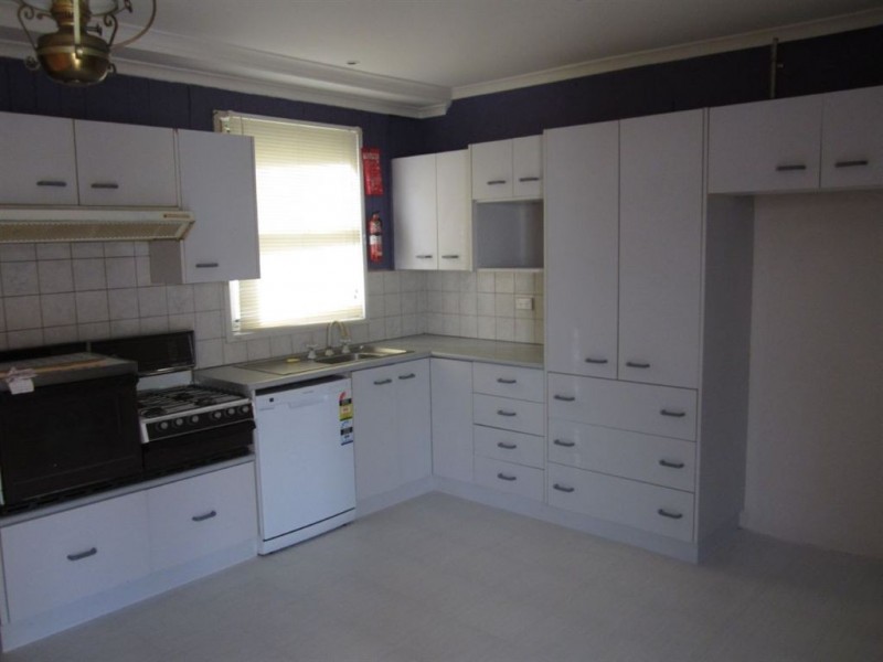 19 Coolgardie Street, Frankston North VIC 3200