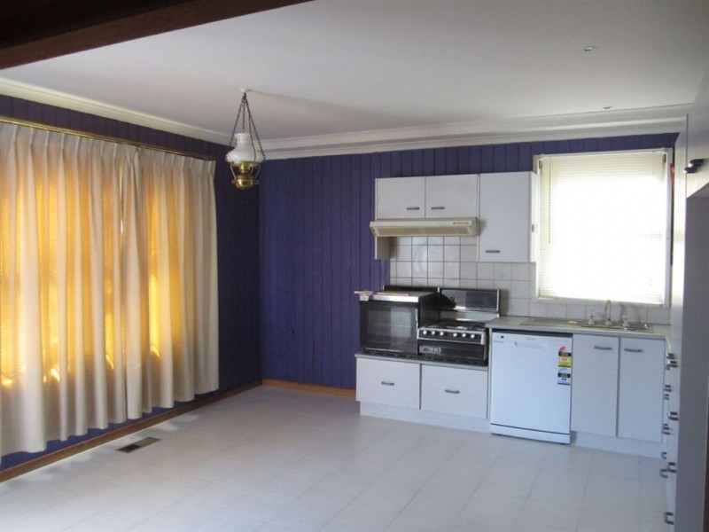 19 Coolgardie Street, Frankston North VIC 3200