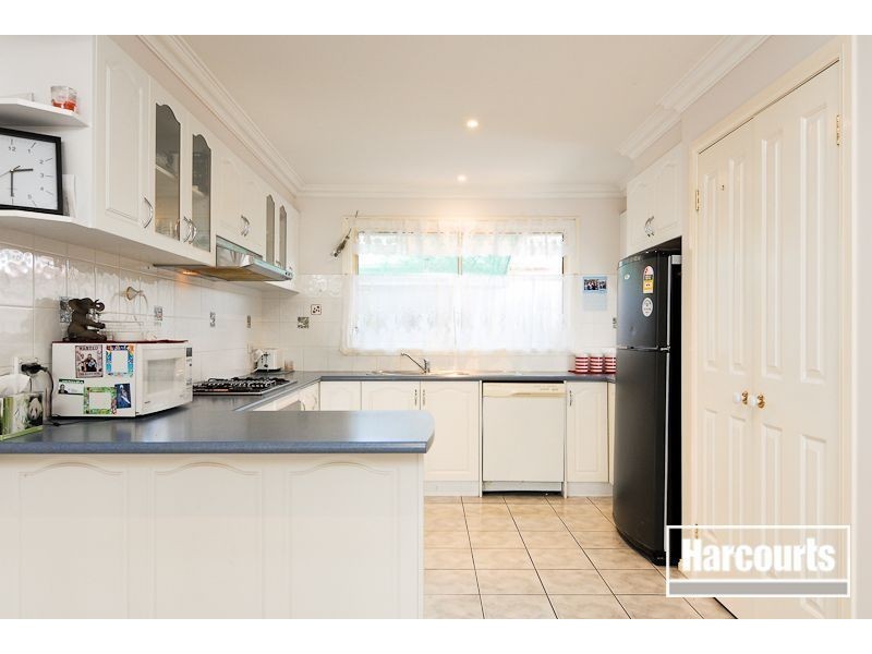 19 Stefans Court, Skye VIC 3977