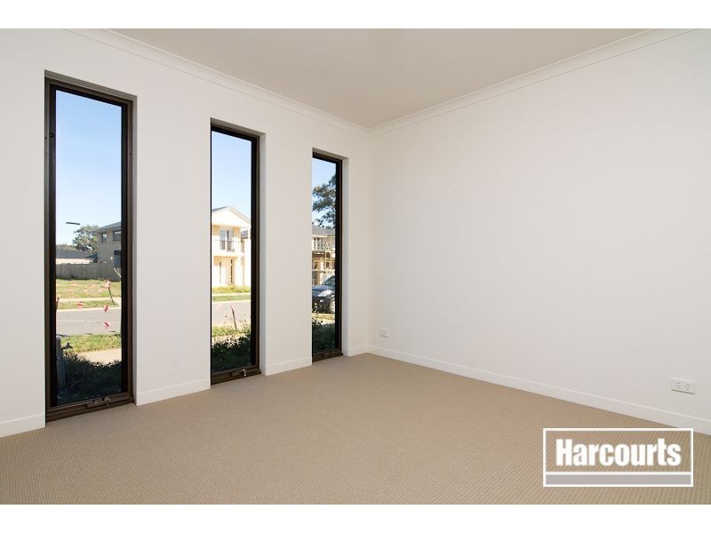 180 Sandhurst Boulevard, Sandhurst VIC 3977