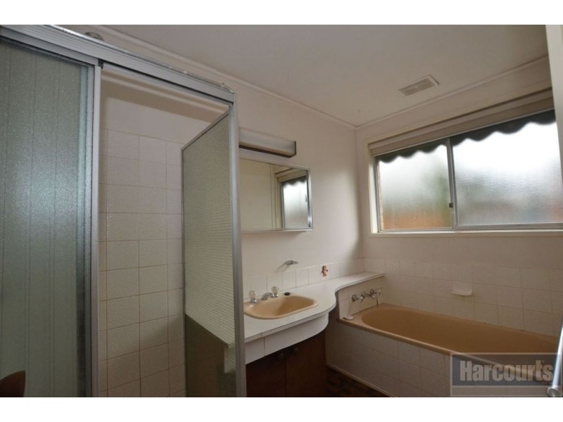 33 Carramar Drive, Frankston VIC 3199