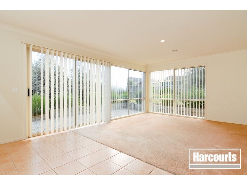 16 Fleet Street, Narre Warren South VIC 3805
