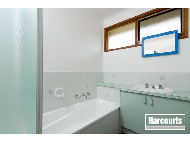 22 Woodvale Drive, Carrum Downs VIC 3201