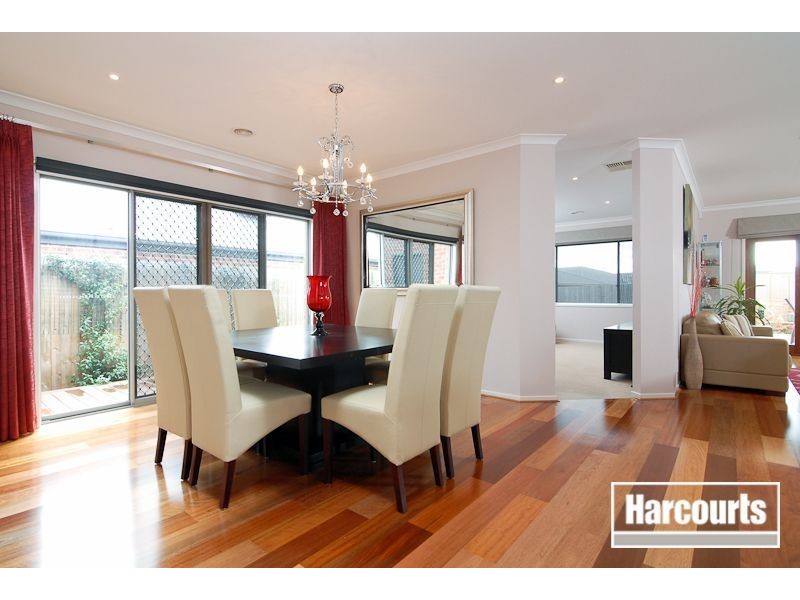 70 Malua Circuit, Sandhurst VIC 3977
