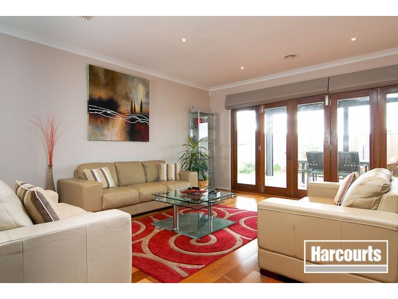 70 Malua Circuit, Sandhurst VIC 3977