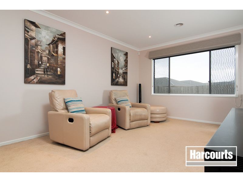 70 Malua Circuit, Sandhurst VIC 3977