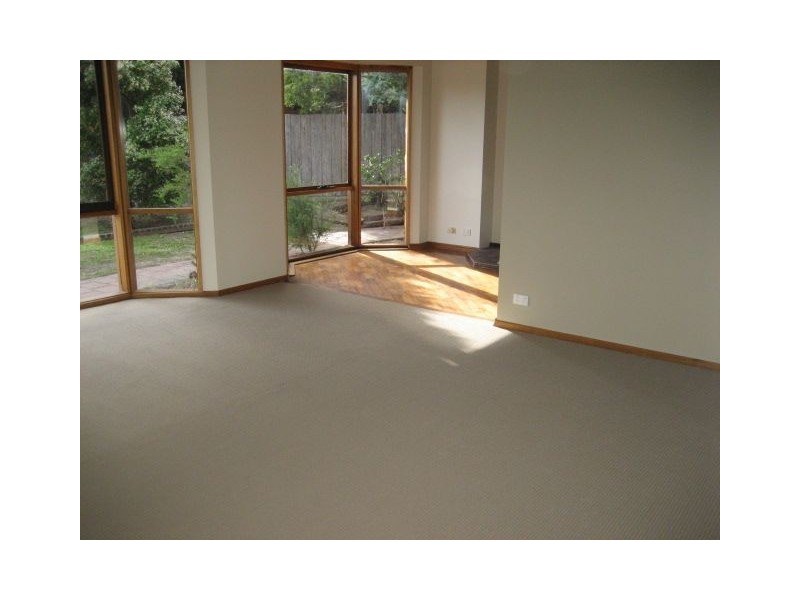 6 Orsett Court, Carrum Downs VIC 3201