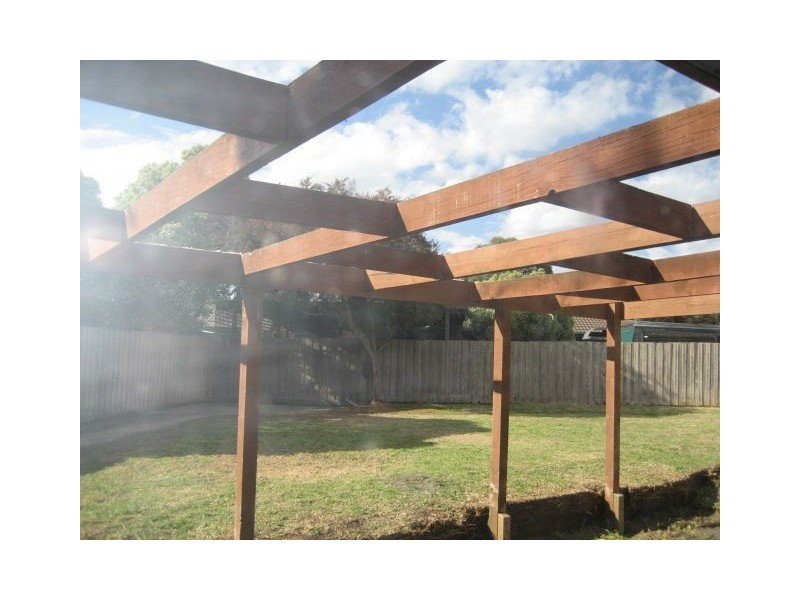 6 Orsett Court, Carrum Downs VIC 3201