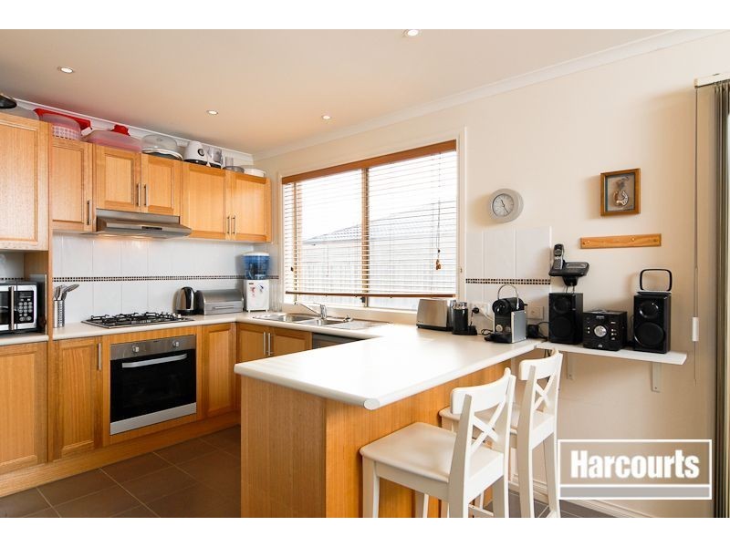 6 Omega Crescent, Carrum Downs VIC 3201