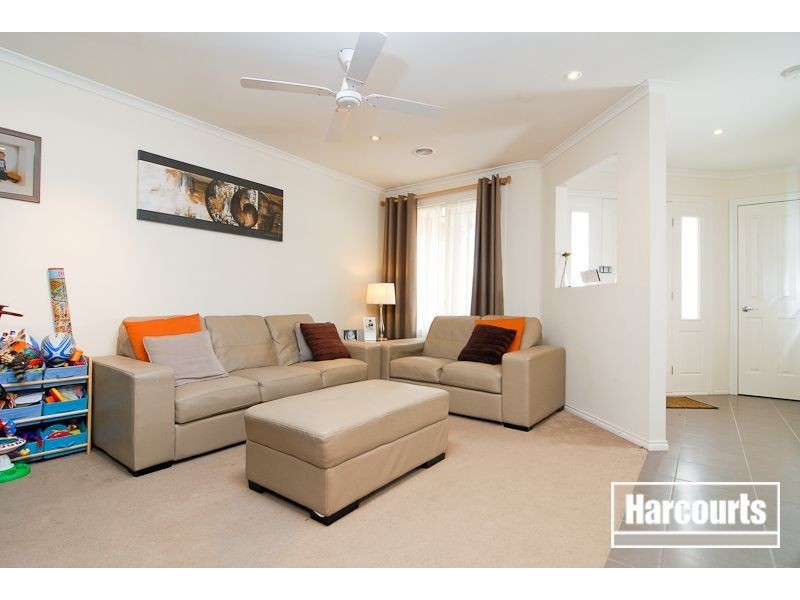 6 Omega Crescent, Carrum Downs VIC 3201