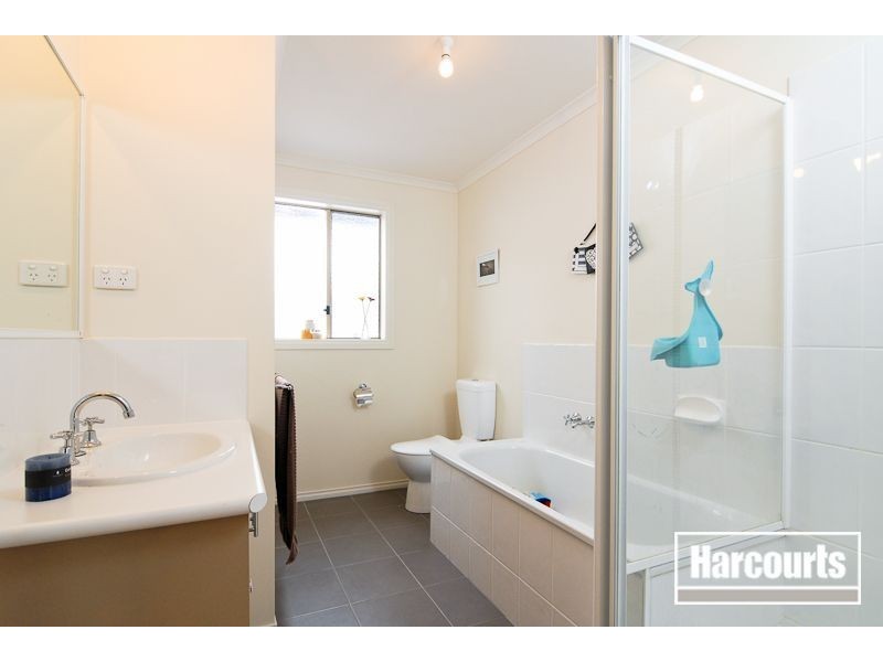 6 Omega Crescent, Carrum Downs VIC 3201